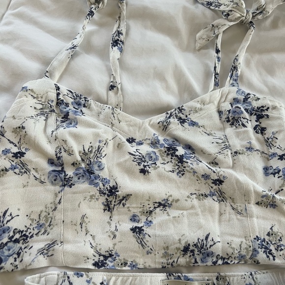 Abercrombie floral Set - Picture 4 of 4